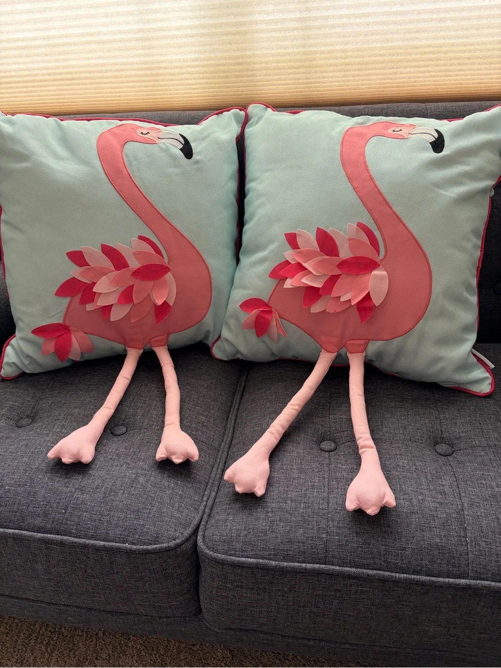 NWT Novogratz Pink Flamingo Appliqué 3D Feathers Large Aqua Pillow Set (2)